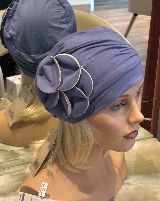  Collection de turbans, bambous en matières, très fines et très légères pendant mon traitement en chimiothérapie contre le cancer à La Ciotat