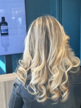 Complément partiel d’appoint pour personnes souffrant de chute de cheveux sur La Ciotat et ses environs