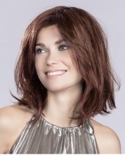 Notre prestation :  Perruque médicale classe 1 pour femme après chimiothérapie